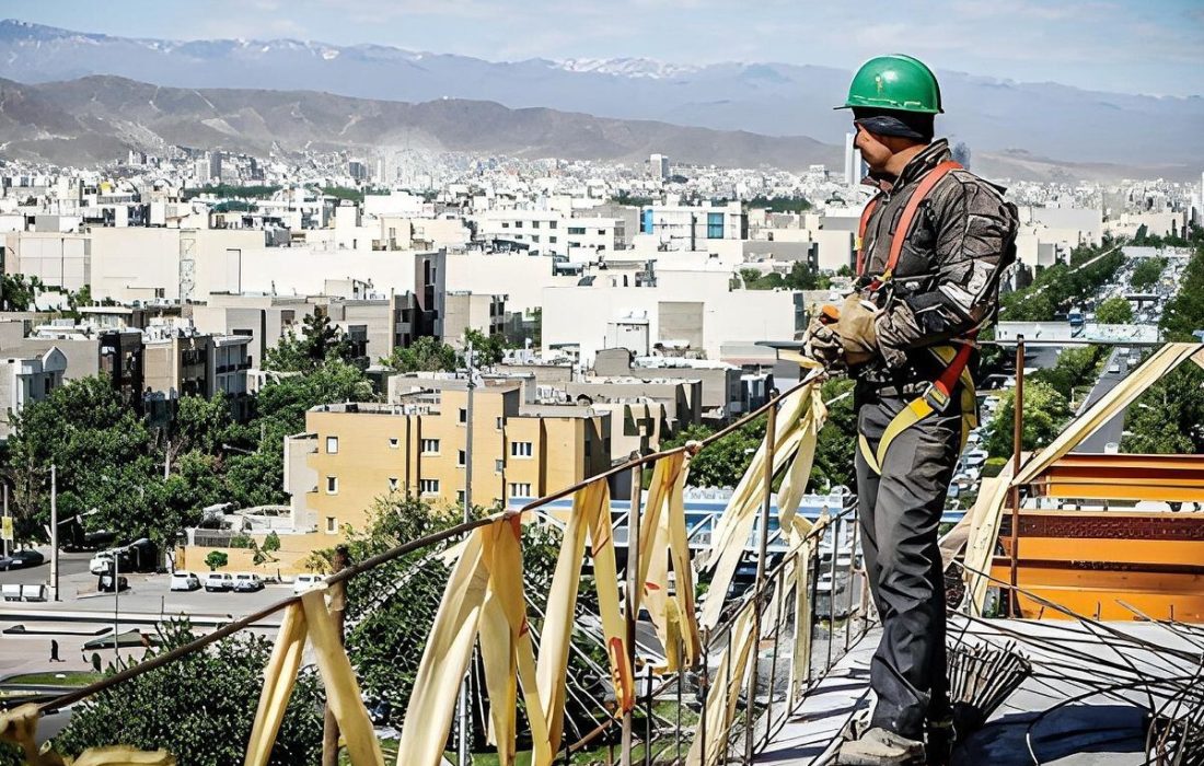 یک کارگر ساده در عراق حداقل ۳۵ میلیون تومان حقوق می‌گیرد